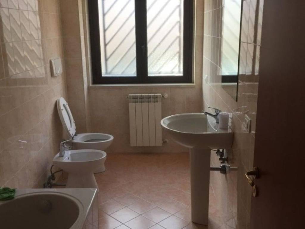 Immobile a Catanzaro in Viale Magna Grecia - Foto 5