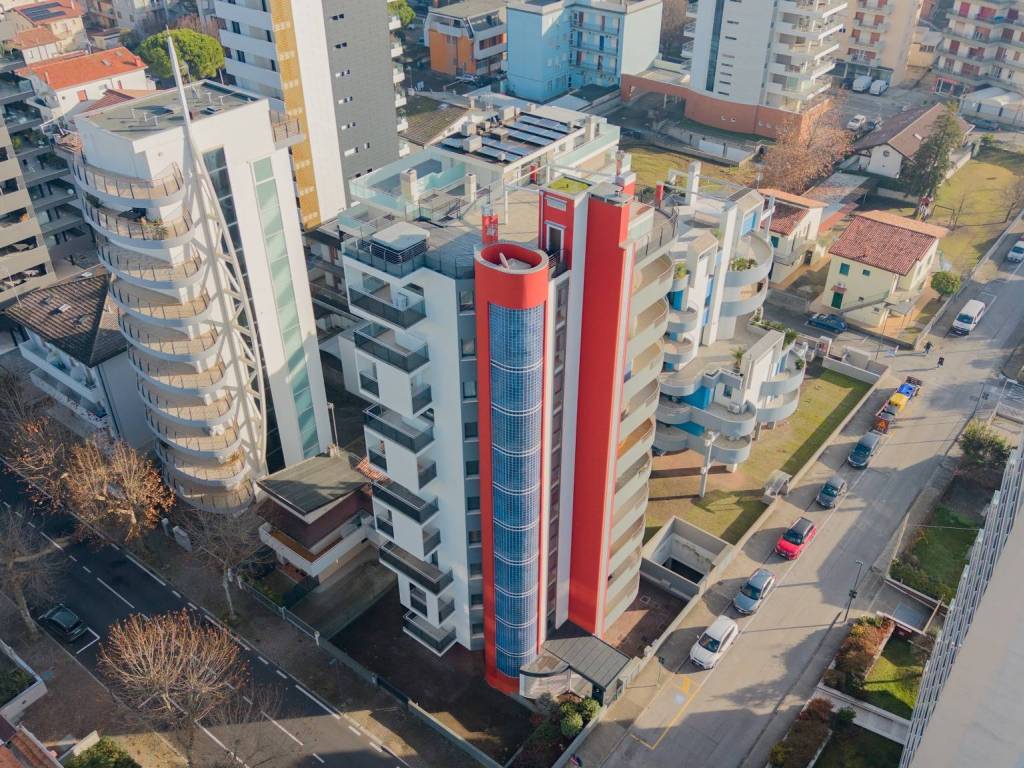 Attico / mansarda a Lignano sabbiadoro in Via Tarcento - Foto 3