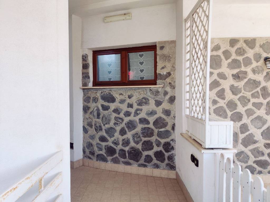 Appartamento a Montalto di castro in Via Aurelia Tarquinia, 41 - Foto 2