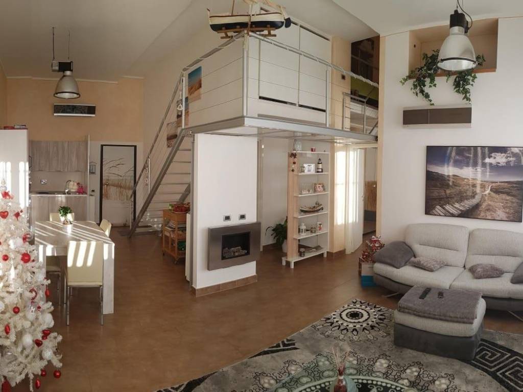 Appartamento a Pisa in Viale del Tirreno, - Foto 2