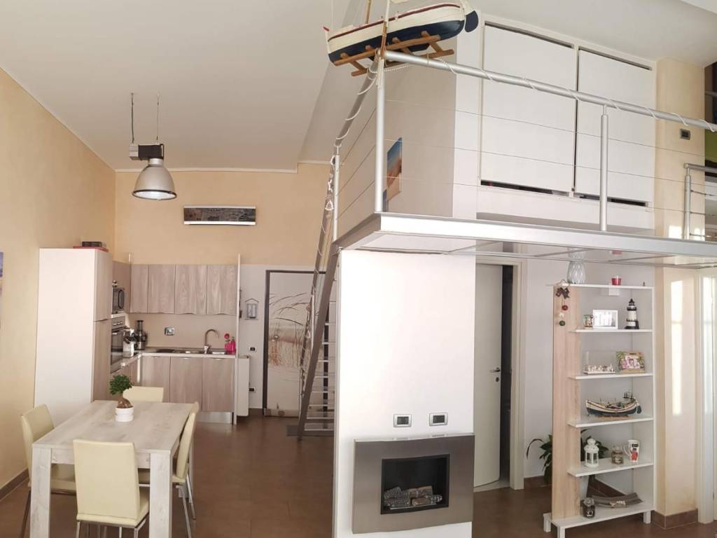 Appartamento a Pisa in Viale del Tirreno, - Foto 4