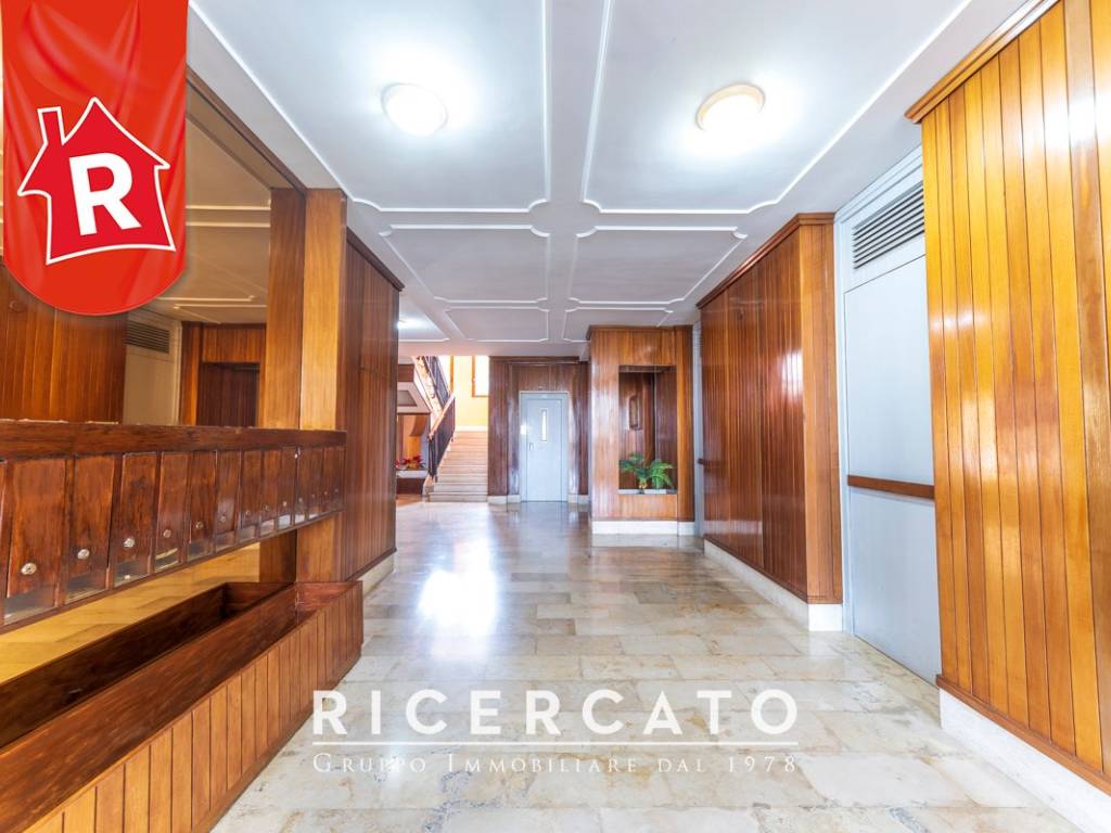 Appartamento a Lecce in Viale Roma, 12 - Foto 2