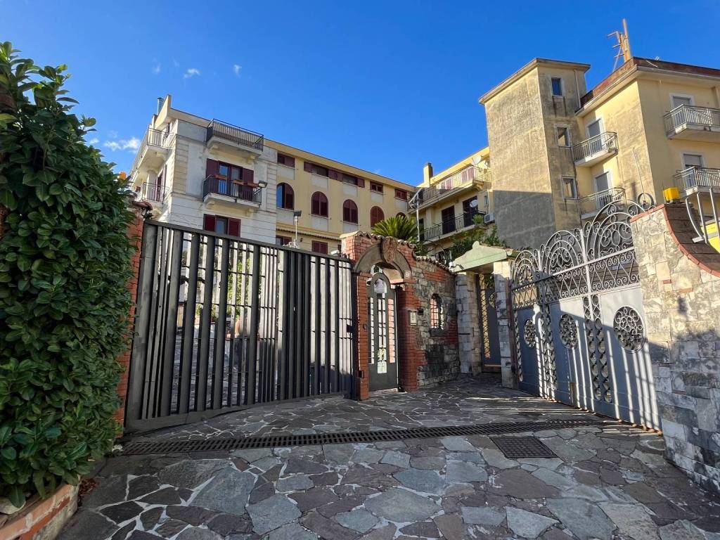 Casa indipendente a Baronissi in Via dei Due Principati, 22 - Foto 3