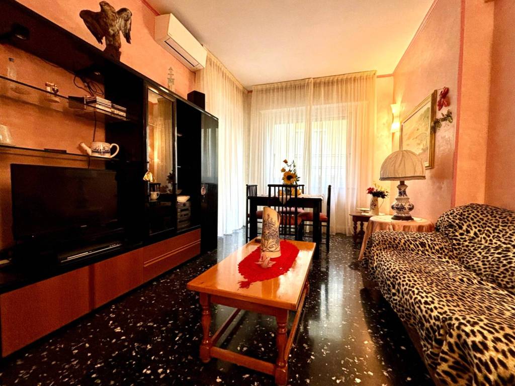 Appartamento a Albenga in Via Venezia - Foto 2