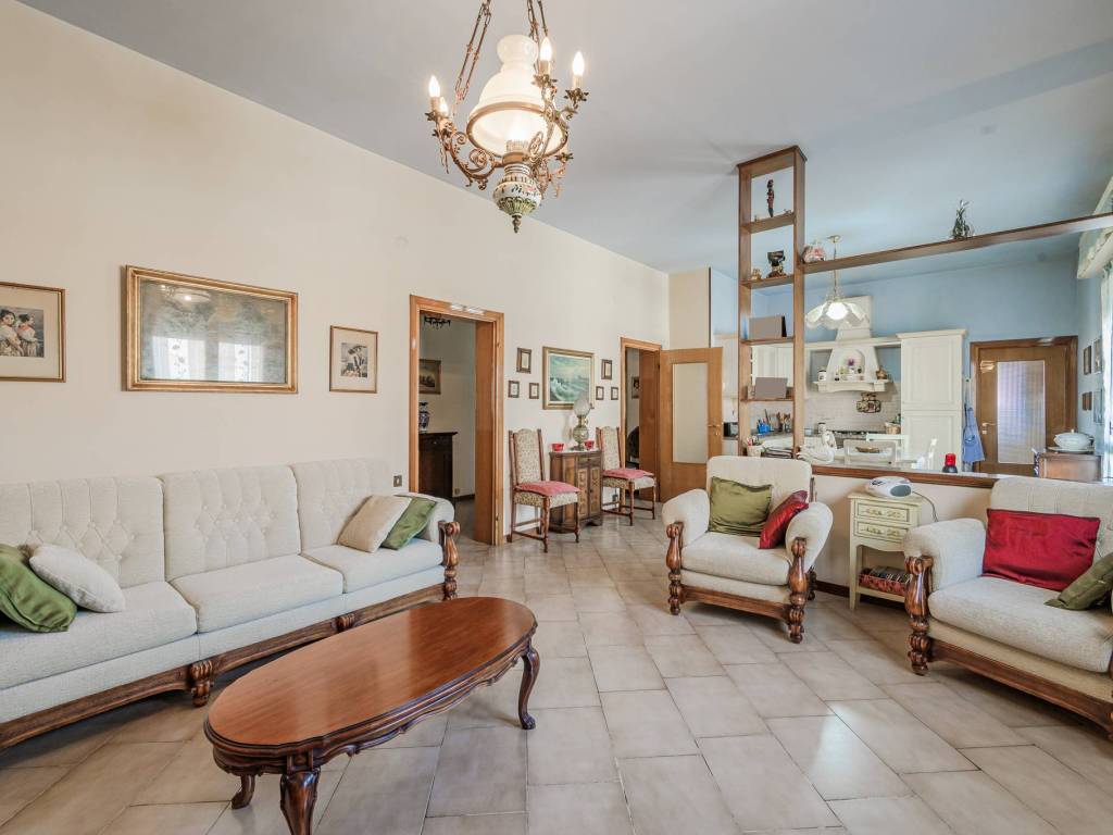 Appartamento a Casalgrande in Via Antonio Gramsci, 12 - Foto 2