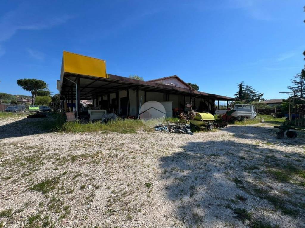 Box / garage a Collevecchio in Via Colli - Foto 4