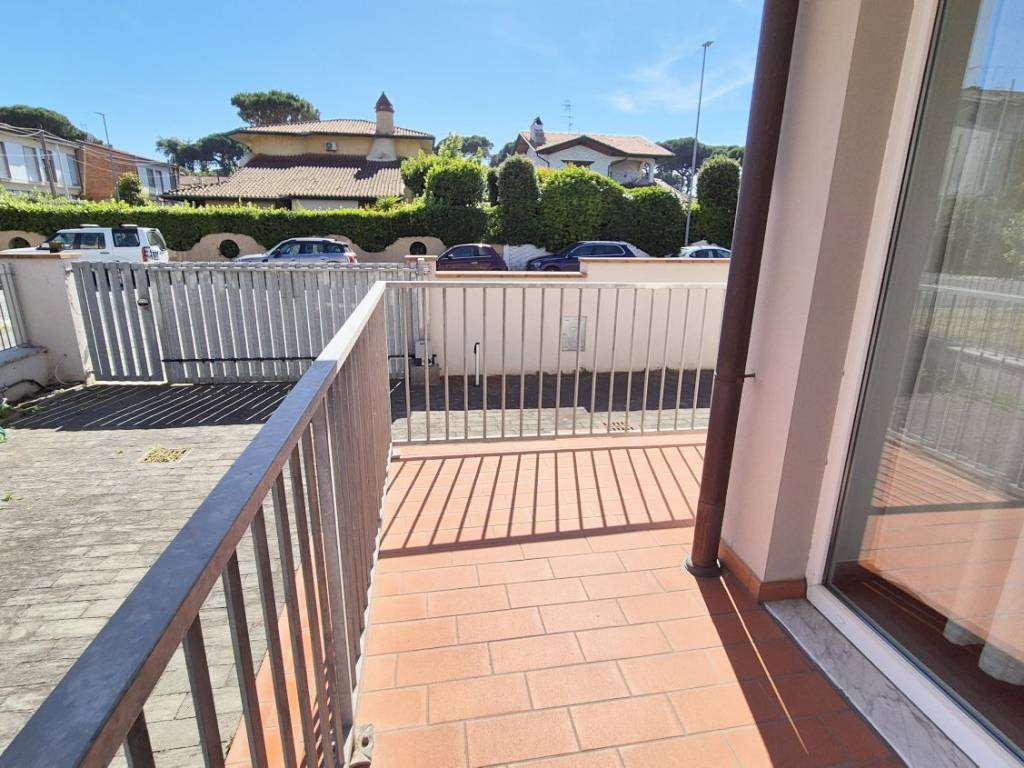 Appartamento a Viareggio in Via Udine, 46 - Foto 2
