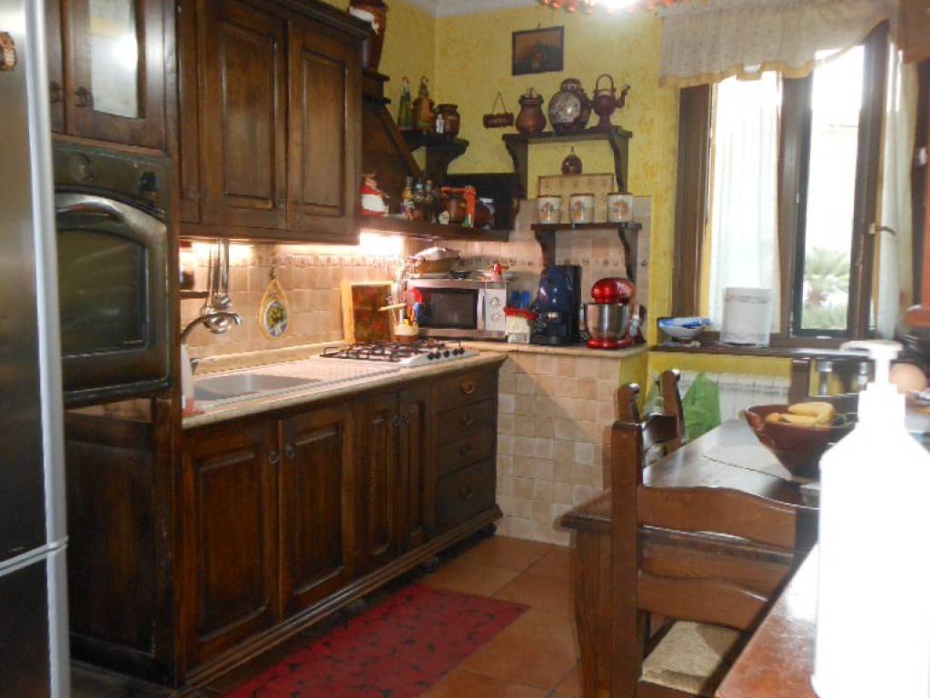 Casa indipendente a Teano in VIA ANFITEATRO - Foto 3