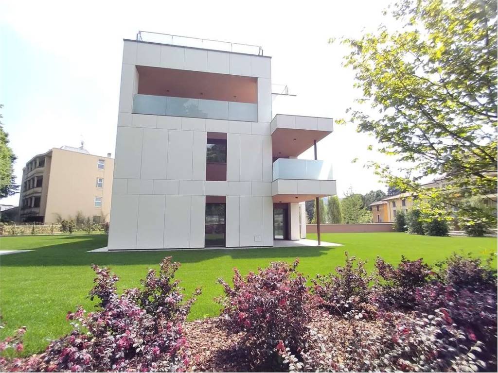 Appartamento a Lecco in Via Don Pozzi - Foto 3
