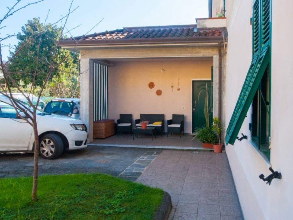 Appartamento a Sarzana in VIA NAVE, 52 - Foto 2