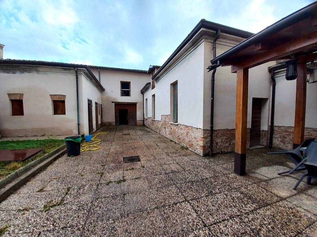 Casa indipendente a Gualtieri - Foto 2