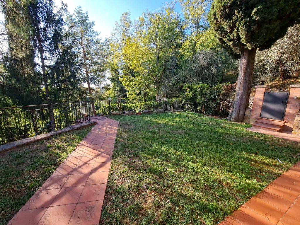 Appartamento a Cetona in Via Roma, 41 - Foto 2