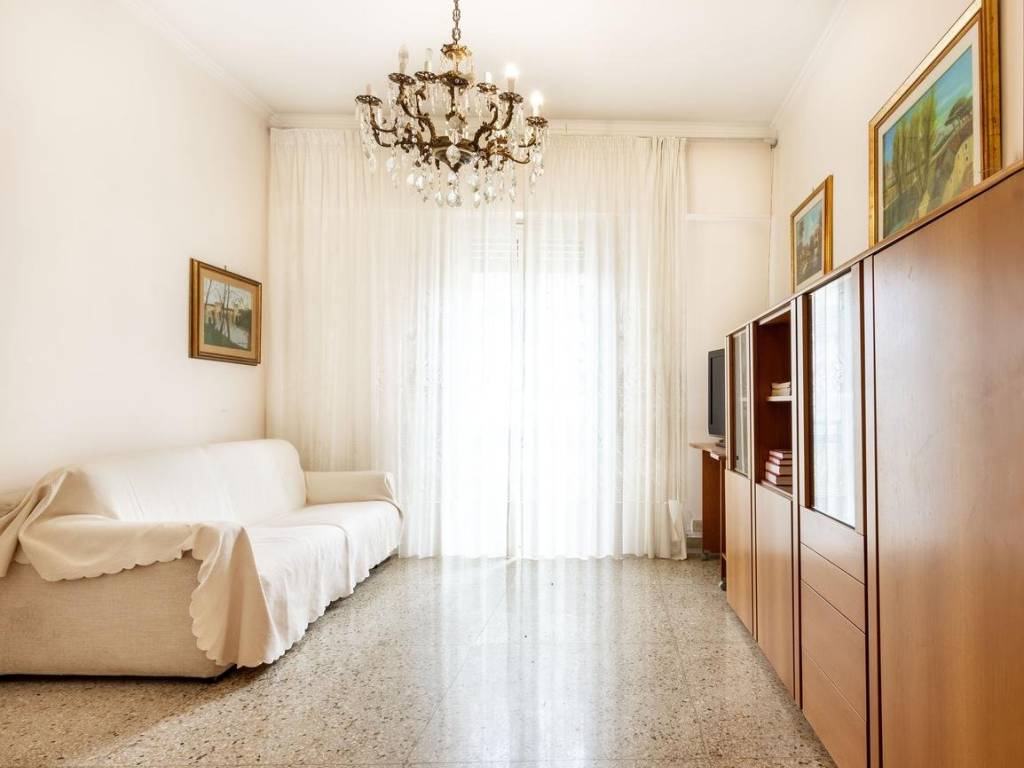 Appartamento a Roma in Viale Marco Polo, 24 - Foto 2