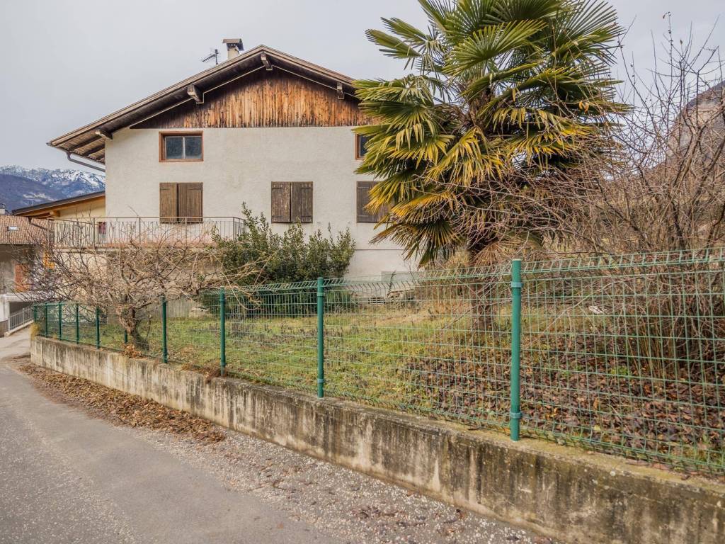 Villa a Salorno in Via Molini, 15 - Foto 4