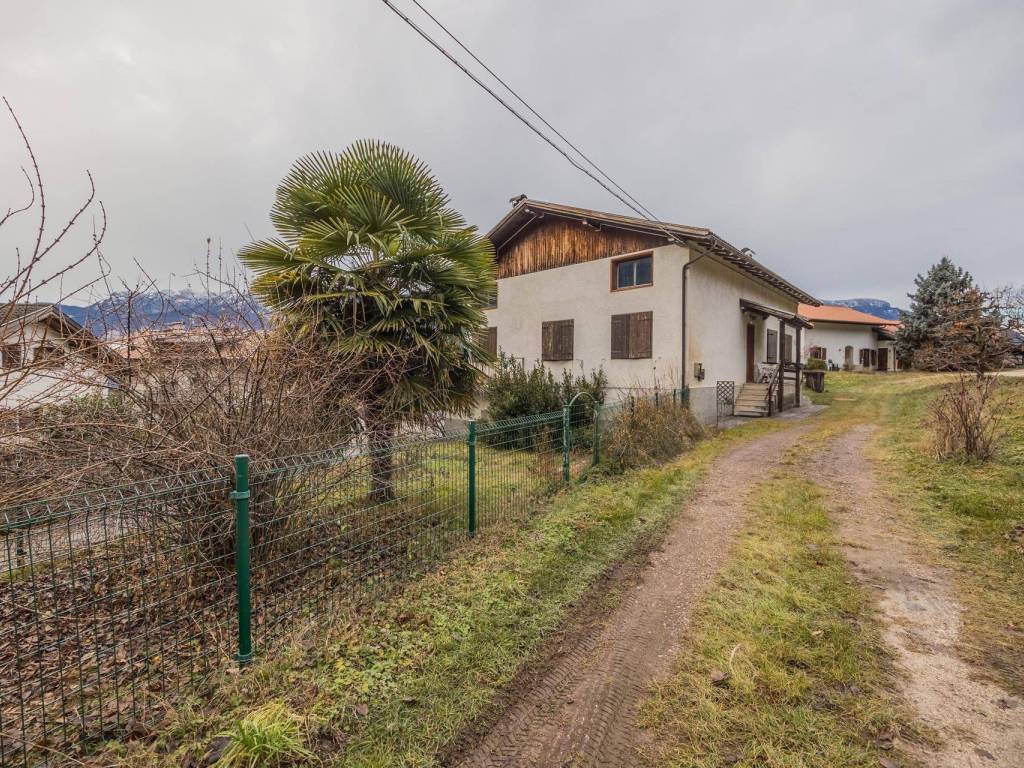 Villa a Salorno in Via Molini, 15 - Foto 5