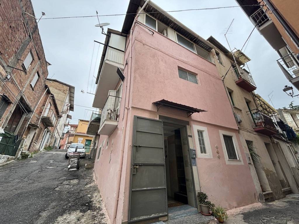 Casa indipendente a Lamezia terme in Via Trempa, 1 - Foto 3