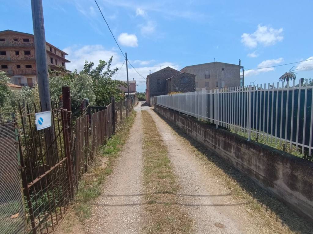 Terreno a Lamezia terme in Via dei Bizantini - Foto 5