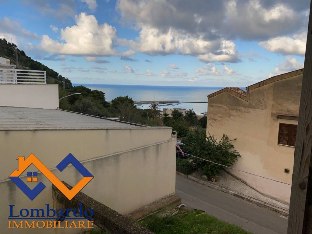 Casa indipendente a Castellammare del golfo in Via Lavinaro - Foto 4