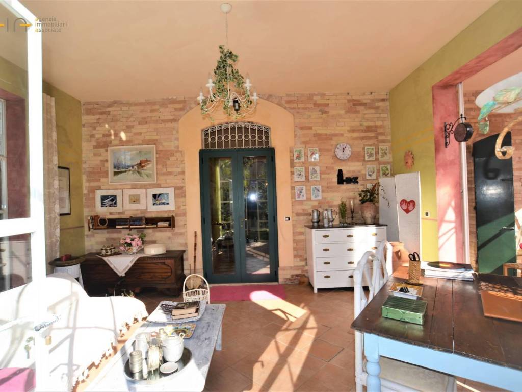 Casa indipendente a Colli del tronto in Via Burrone - Foto 3
