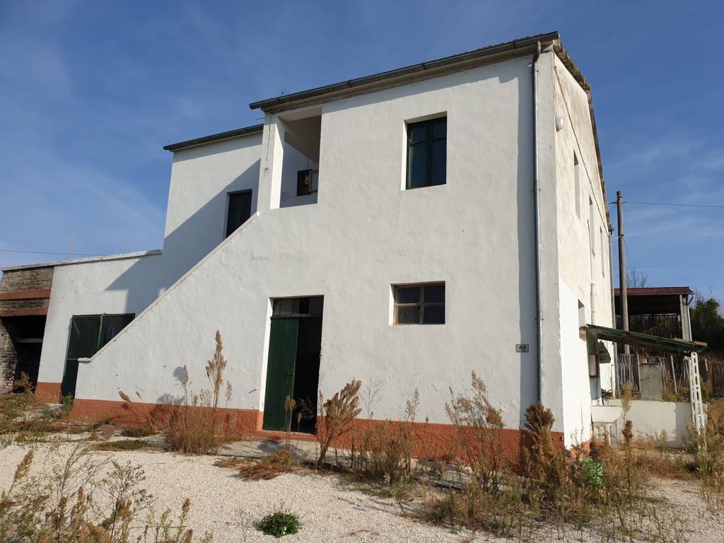 Rustico / casale a Sant'omero in Strada Provinciale Fondovalle Salinello - Foto 2