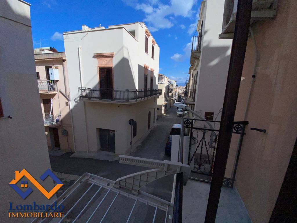 Casa indipendente a Castellammare del golfo in Via Guzzari - Foto 4