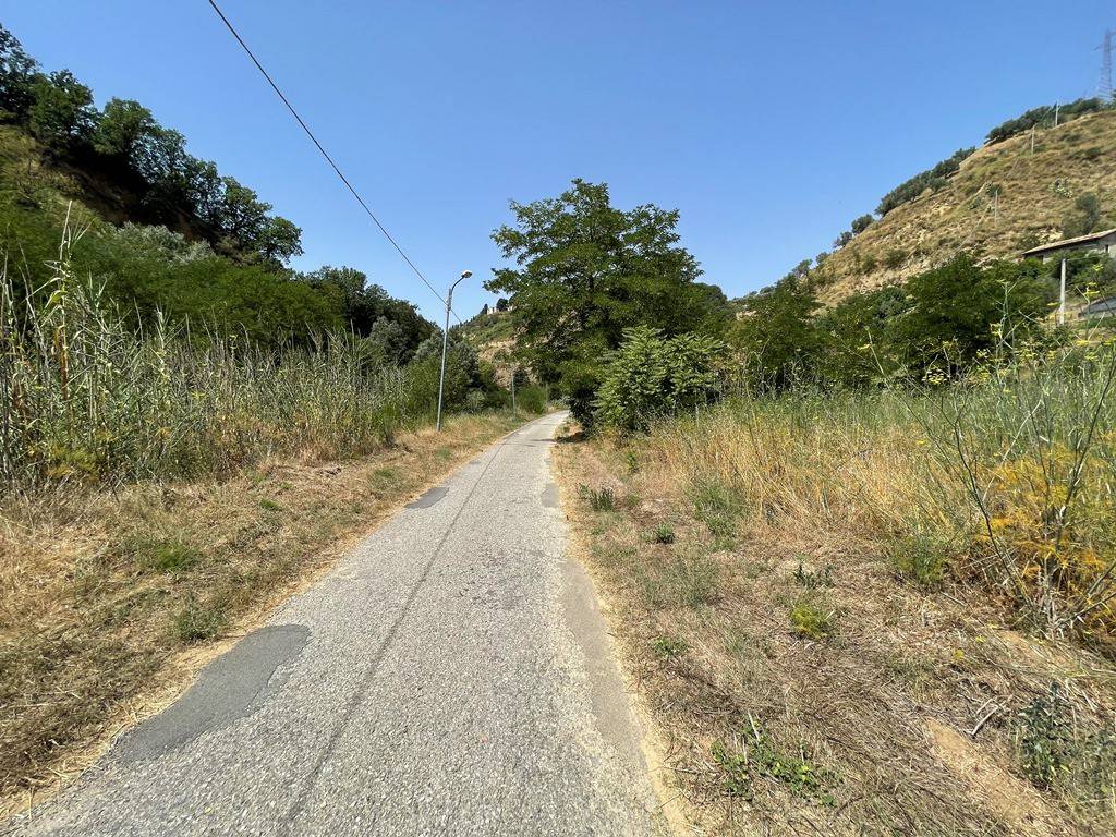 Terreno a Cosenza in Contrada Vallone di Rovito - Foto 2