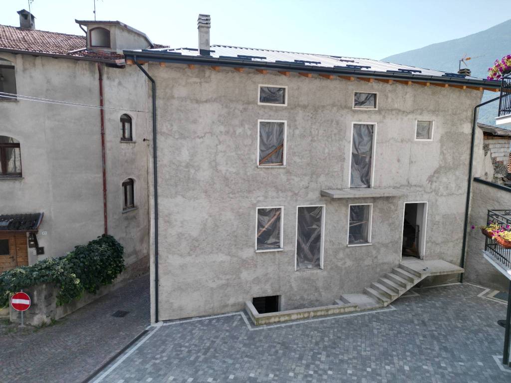 Casa indipendente a Traona in Via Roma, 20 - Foto 4