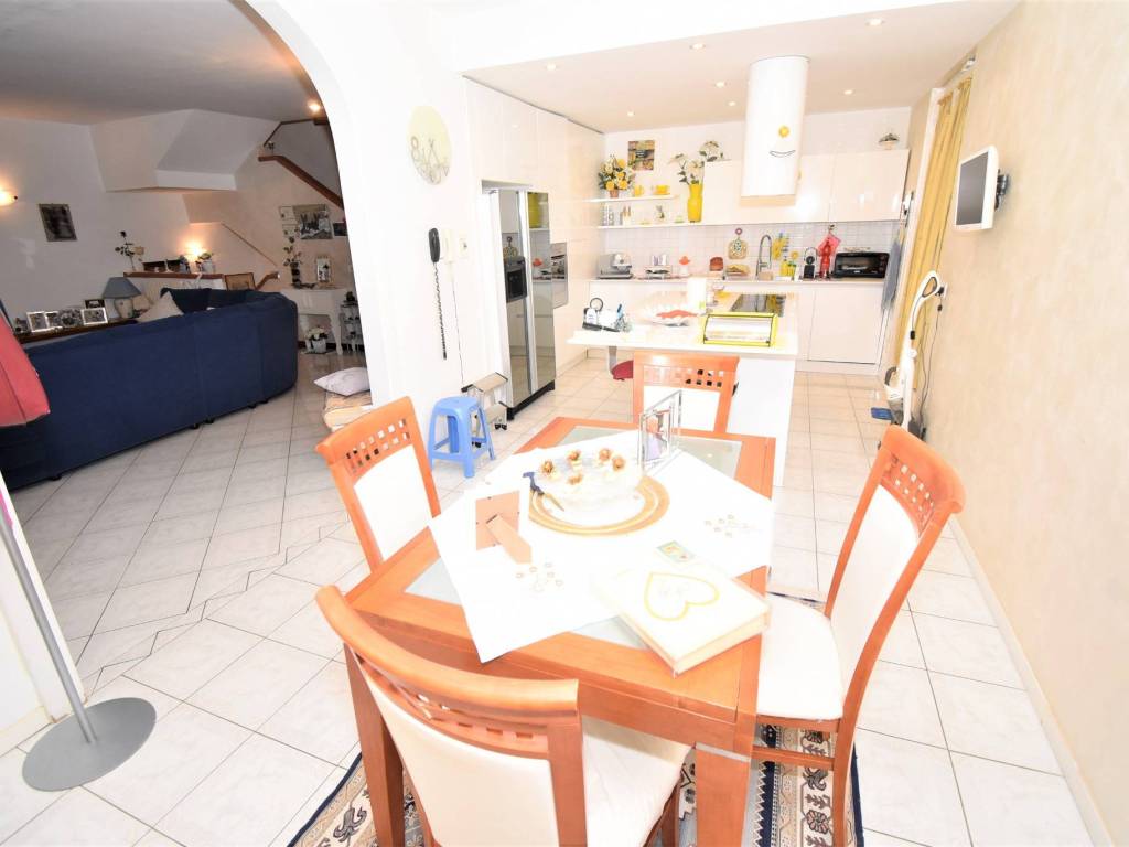 Villa a Buggiano in Via Oreste Landini, 9 - Foto 4