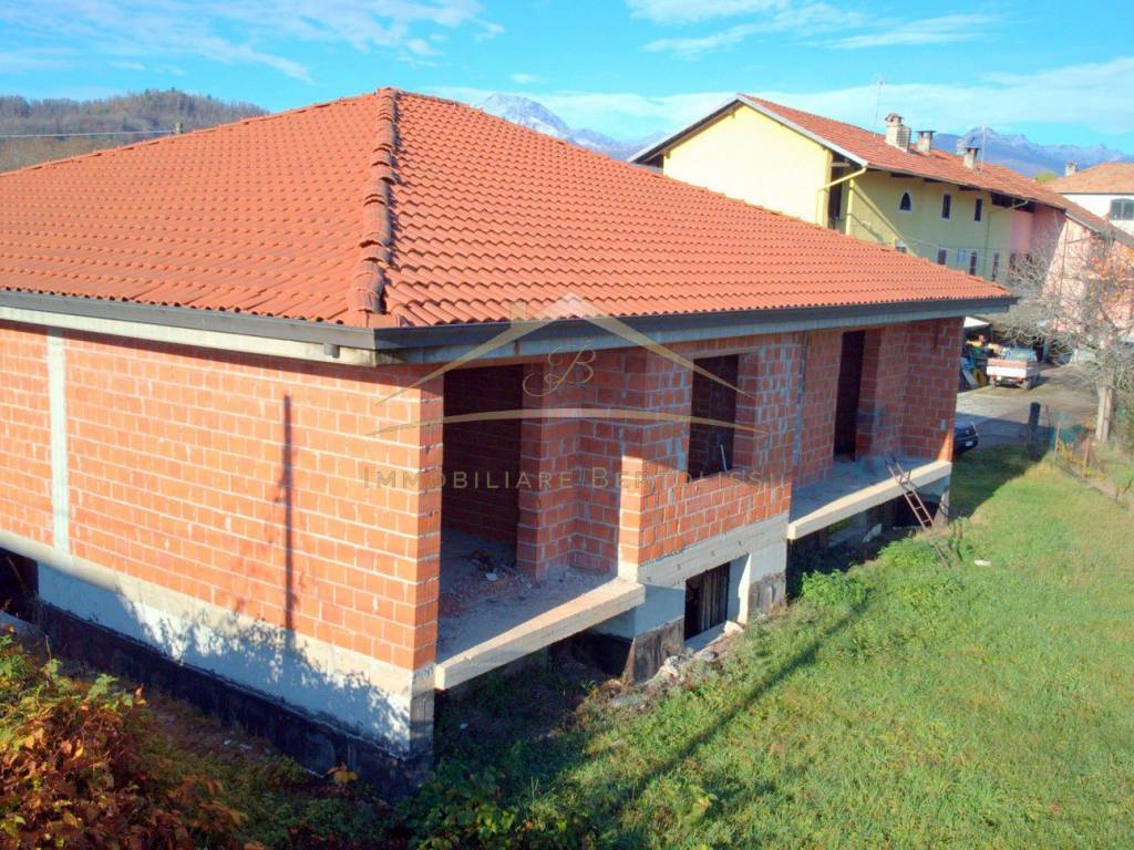 Villa a Serravalle sesia in Via alla Sesia, 49 - Foto 2