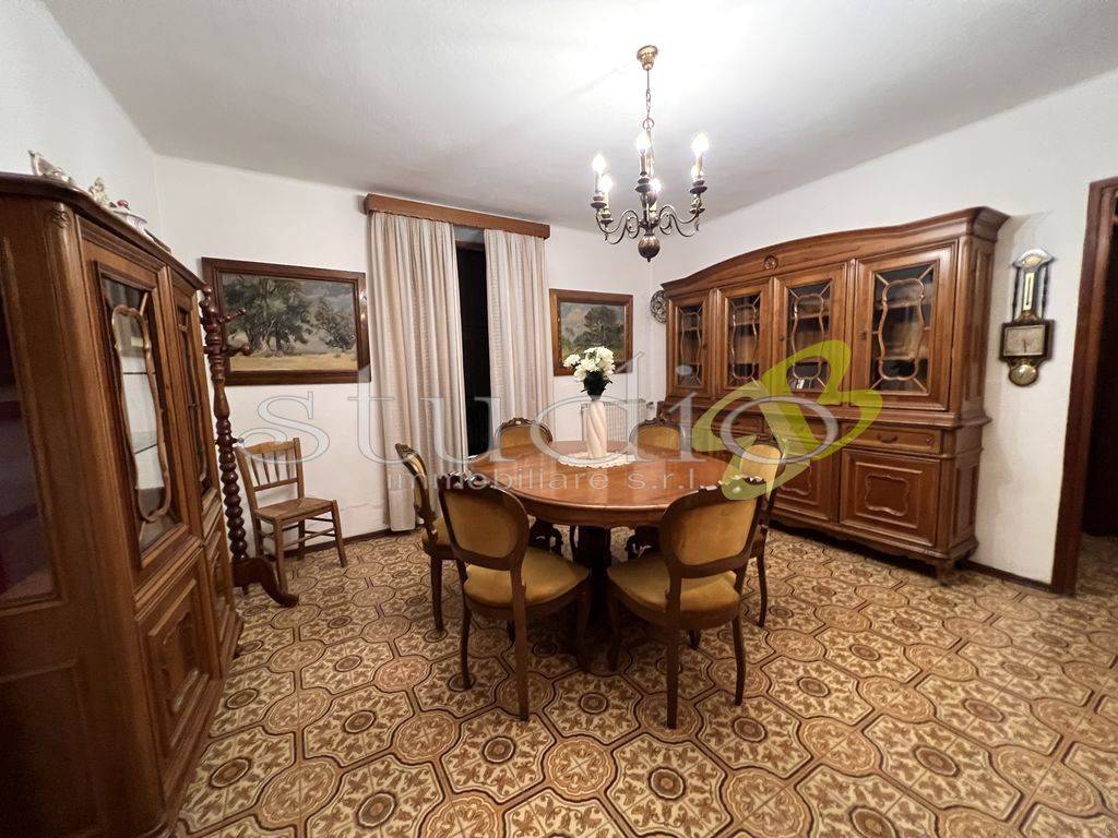 Appartamento a Apricale in Via Camillo Benso di Cavour - Foto 2