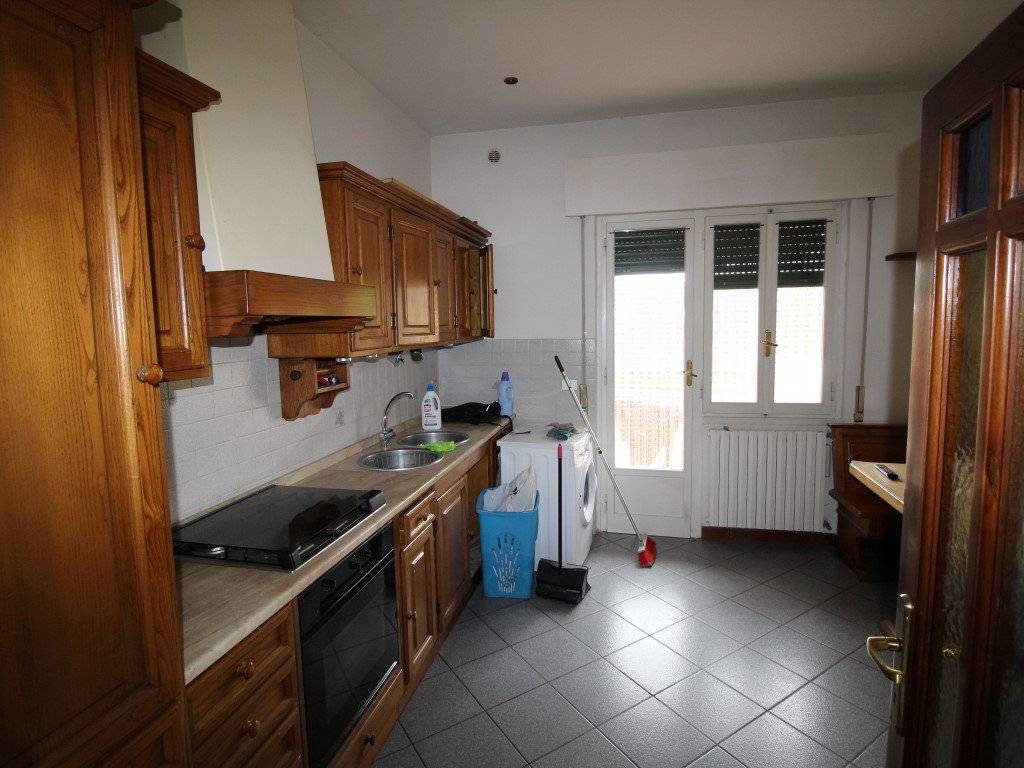 Appartamento a Montevarchi in Via Antonio Pacinotti - Foto 4