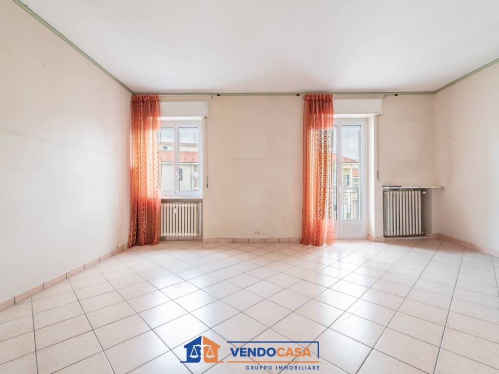 Appartamento a Cuneo in Via Filippo Juvarra, 4 - Foto 2