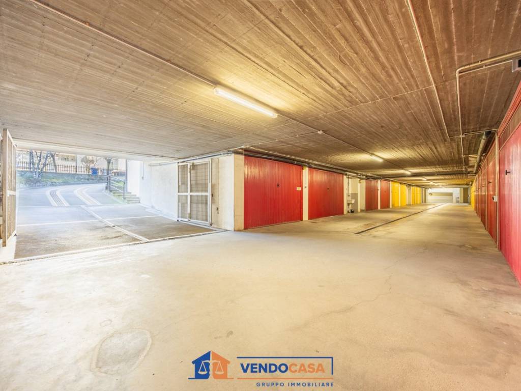 Box / garage a Cuneo in Via Cesare Vinaj - Foto 2