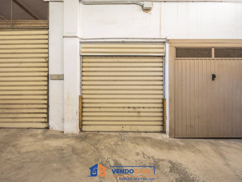 Box / garage a Cuneo in Via Cesare Vinaj - Foto 4