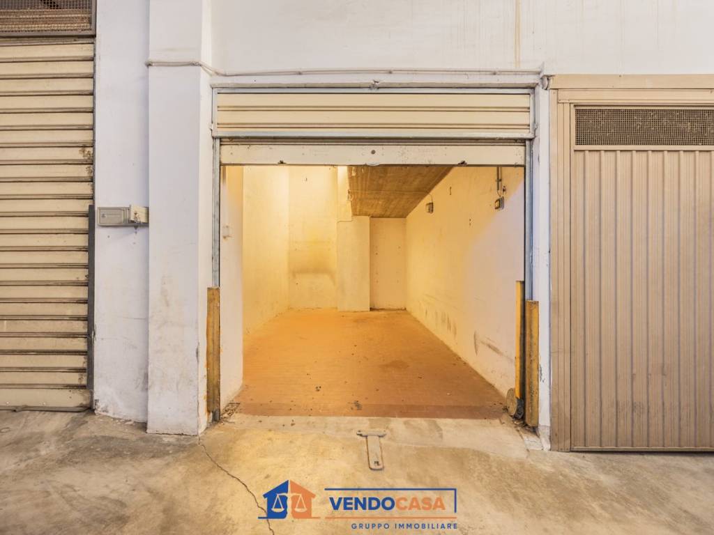 Box / garage a Cuneo in Via Cesare Vinaj - Foto 5