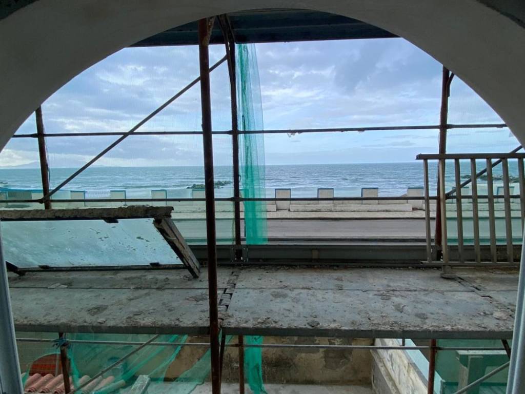 Appartamento a Castel volturno in Viale del Mare, 163 - Foto 2