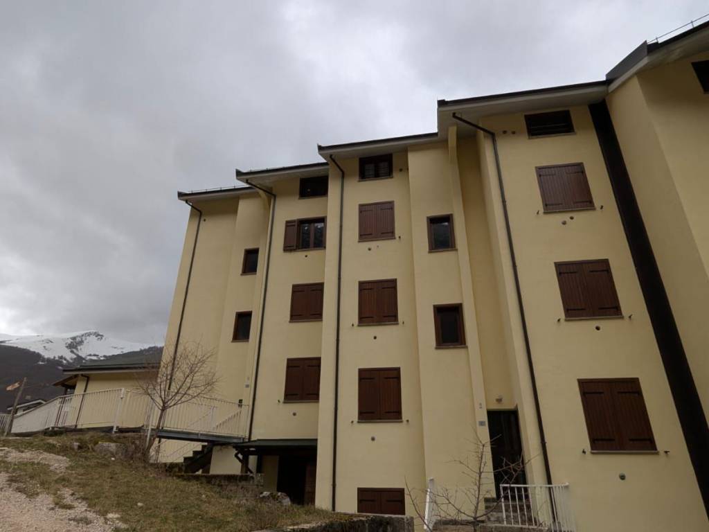 Appartamento a Lucoli in Via delle Betulle - Foto 2