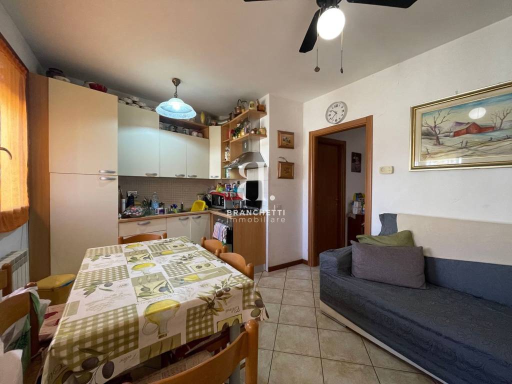 Appartamento a Prato in Via Camillo Benso di Cavour - Foto 2