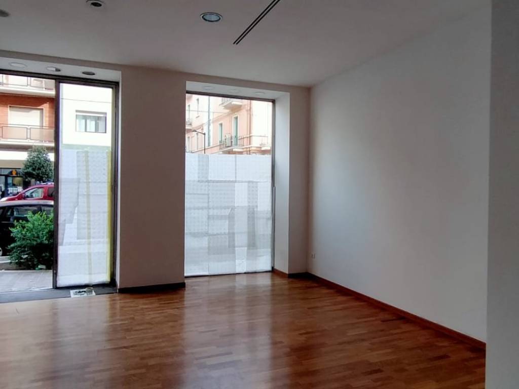 Immobile a Pescara in Corso Vittorio Emanuele II - Foto 2