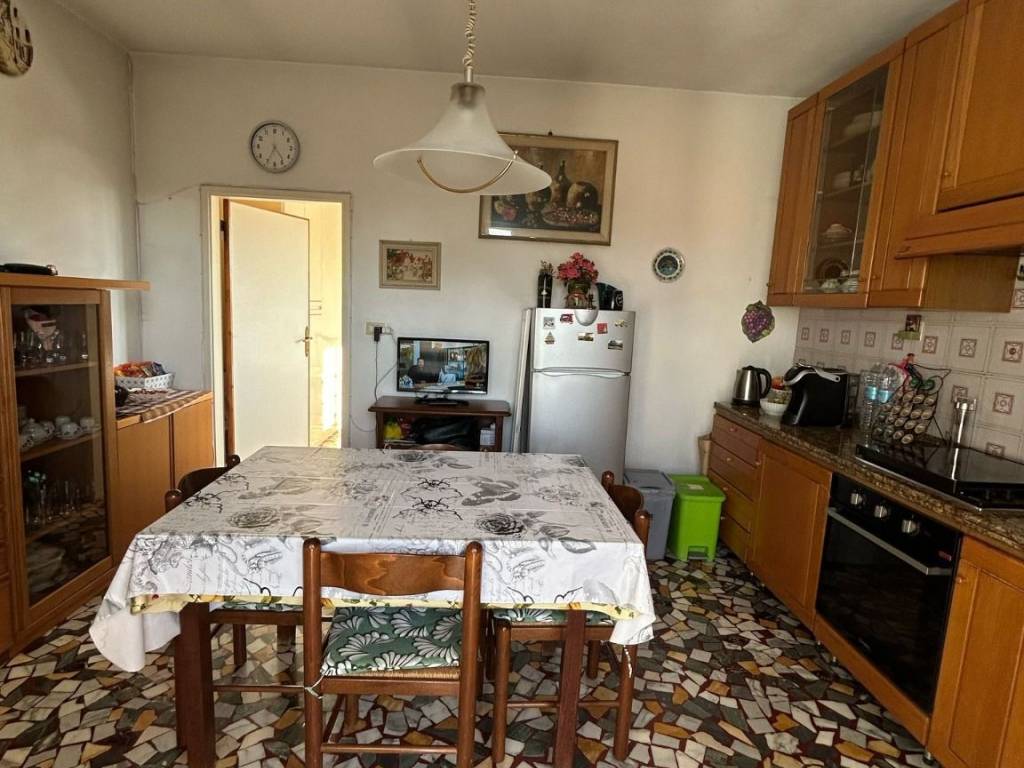 Appartamento a Pietrasanta in Via Massaua - Foto 2