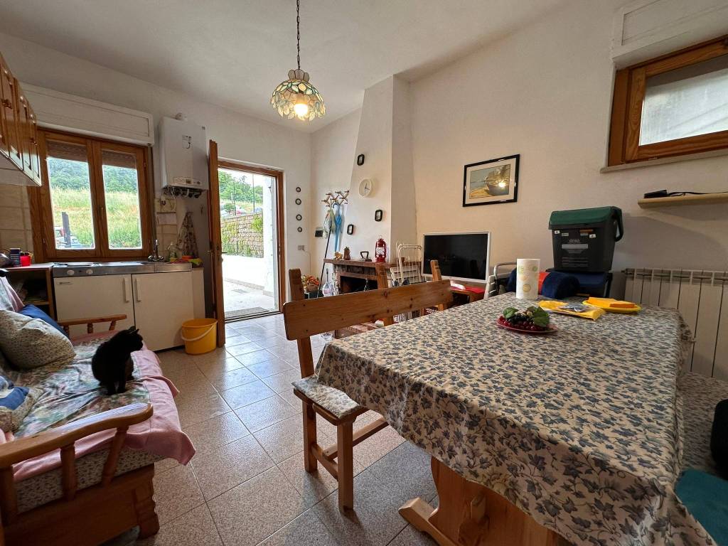 Appartamento a Montefiascone in Via Carpine, 27 - Foto 2
