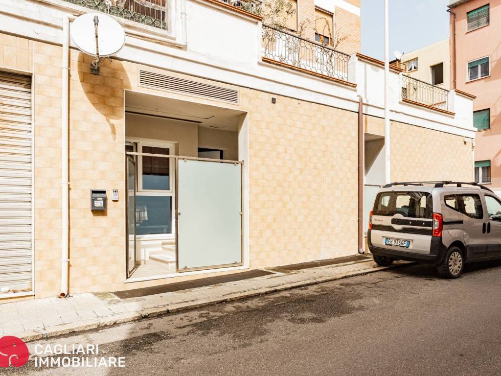 Appartamento a Cagliari in Vico Arno, 1 - Foto 2