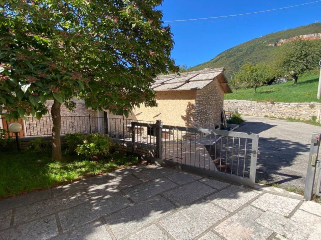 Appartamento a Fumane in Via Verago di Sopra s.n.c - Foto 5