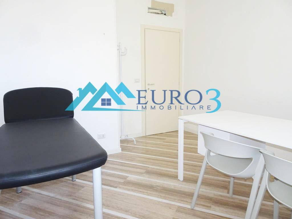 Immobile a Ascoli piceno in brecciarolo - Foto 2