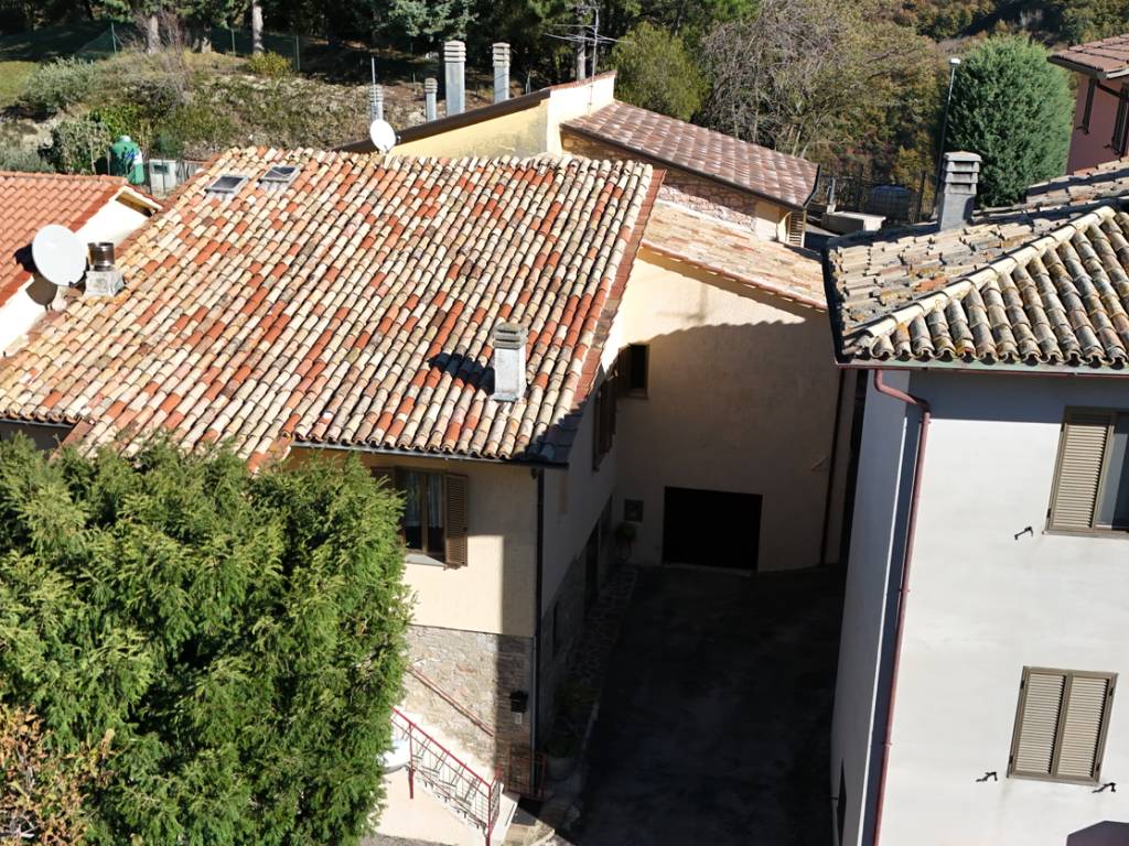 Casa indipendente a Assisi in Frazione Armenzano, 79 - Foto 2