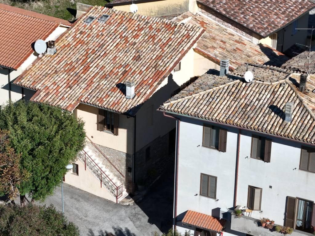 Casa indipendente a Assisi in Frazione Armenzano, 79 - Foto 3