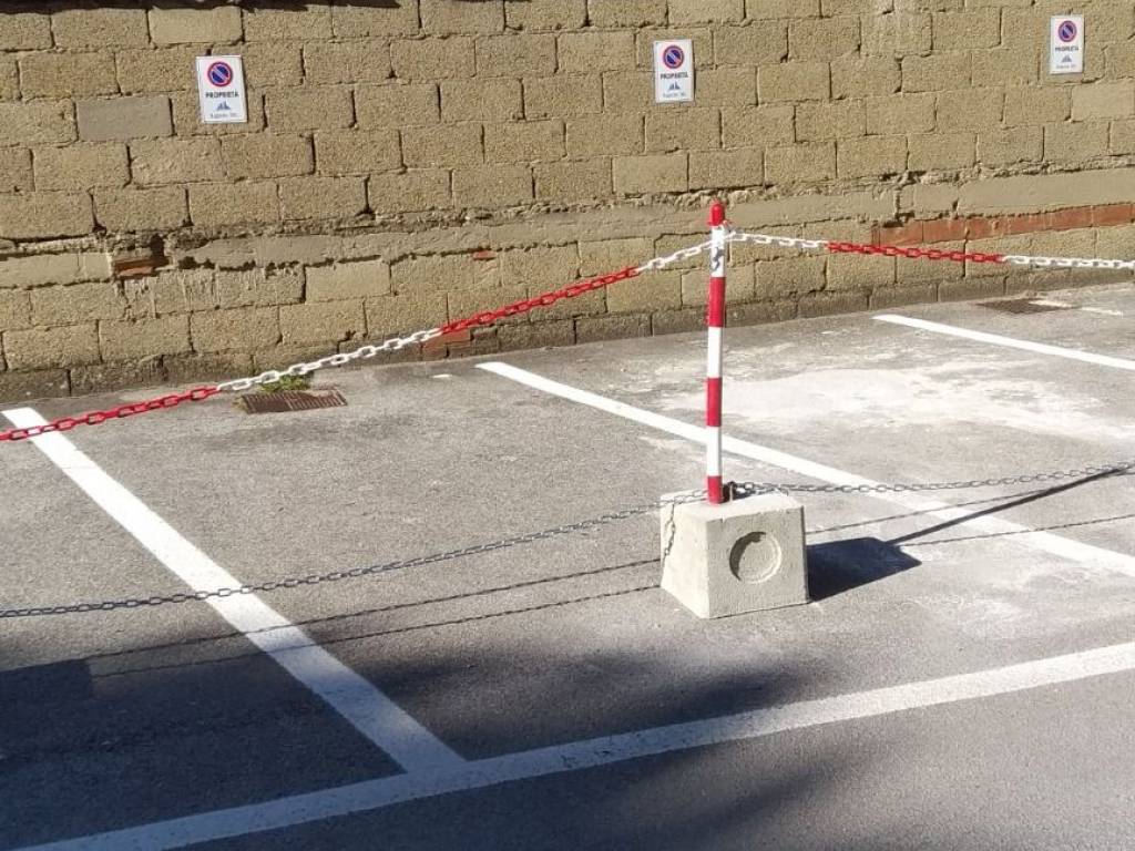 Box / garage a Prato in Via Adriano Zarini, 352 - Foto 4