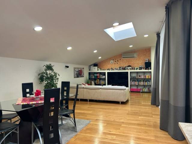 Loft / open space a Falconara marittima in Via Marsala - Foto 2