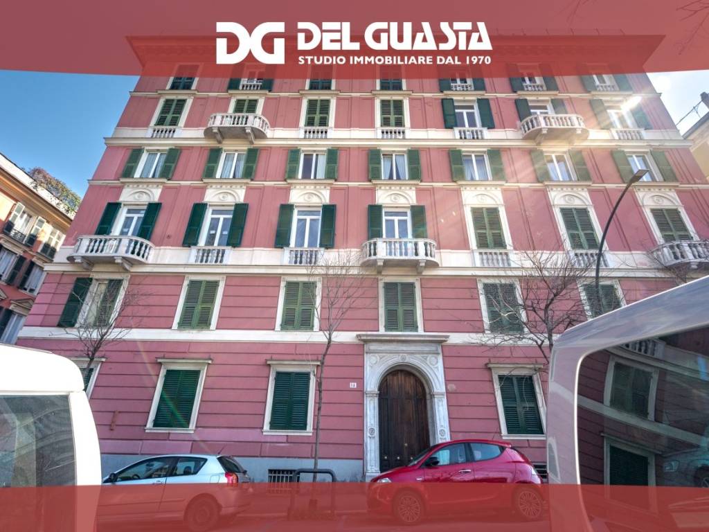 Appartamento a Genova in Corso Carbonara - Foto 1