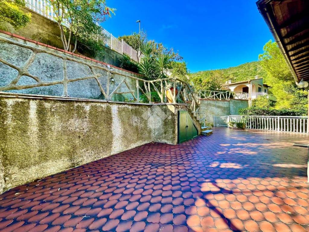 Villa a Andora in Str. Delle Colline, 12 - Foto 3